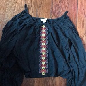 LA Hearts cold shoulder blouse